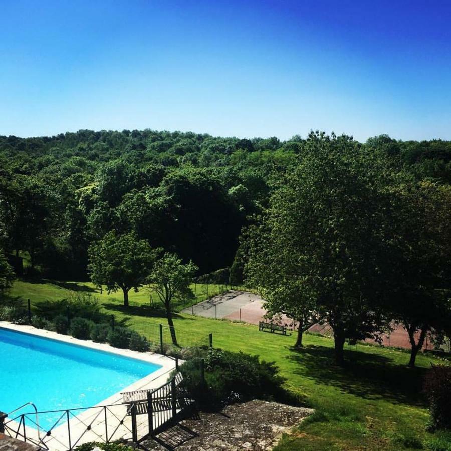 Les Hautes Sources - Esprit De France Ménilles Esterno foto